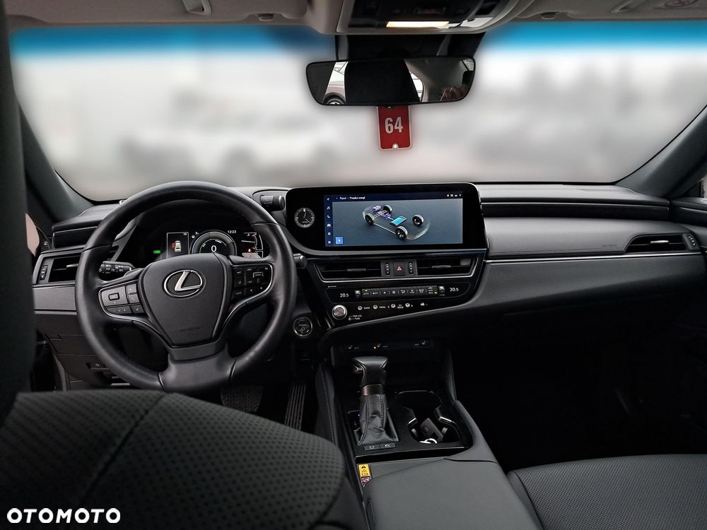 Lexus ES 300h Business Edition - 11