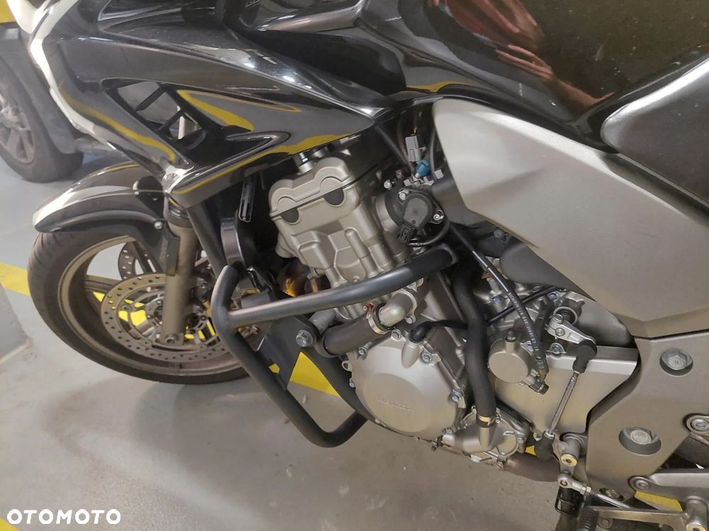 Honda CBF - 11