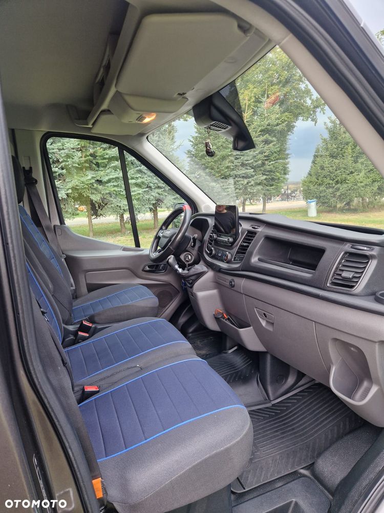 Ford Transit - 13