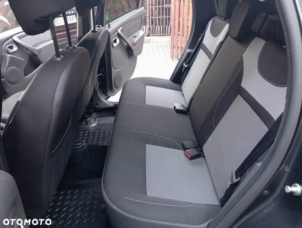 Dacia Duster 1.6 SCe Laureate S&S - 28