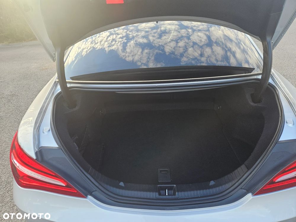 Mercedes-Benz CLA 220 (CDI) d 7G-DCT AMG Line - 40