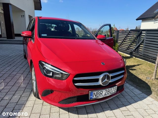 Mercedes-Benz Klasa B 180 Style 7G-DCT - 23