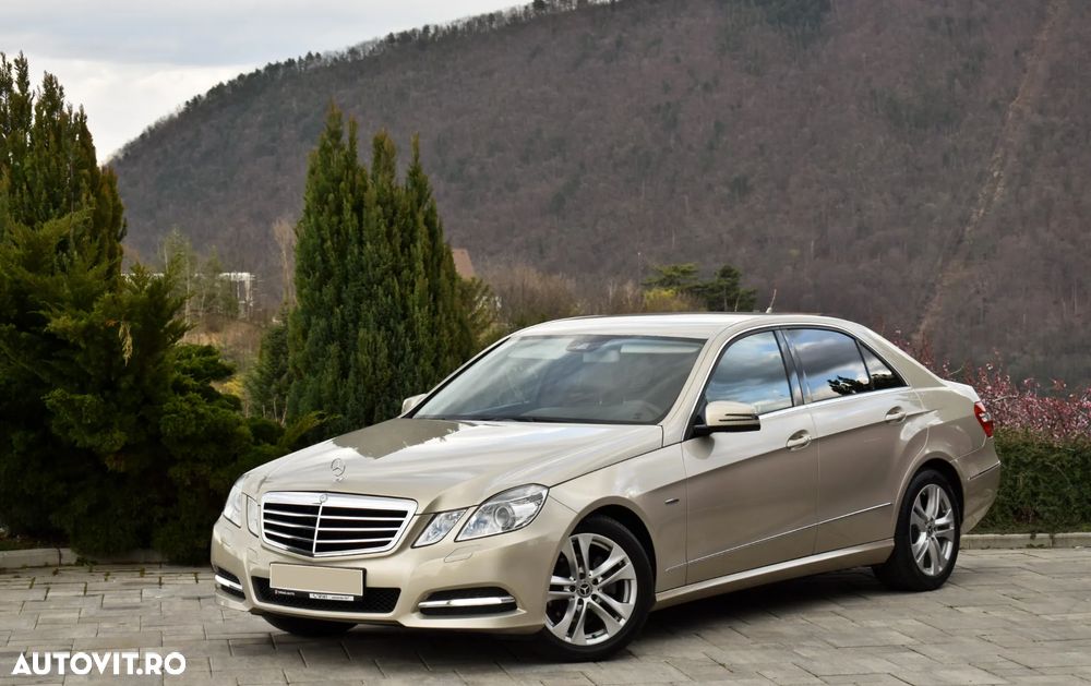 Mercedes-Benz E 220 CDI DPF BlueEFFICIENCY Automatik Avantgarde - 2