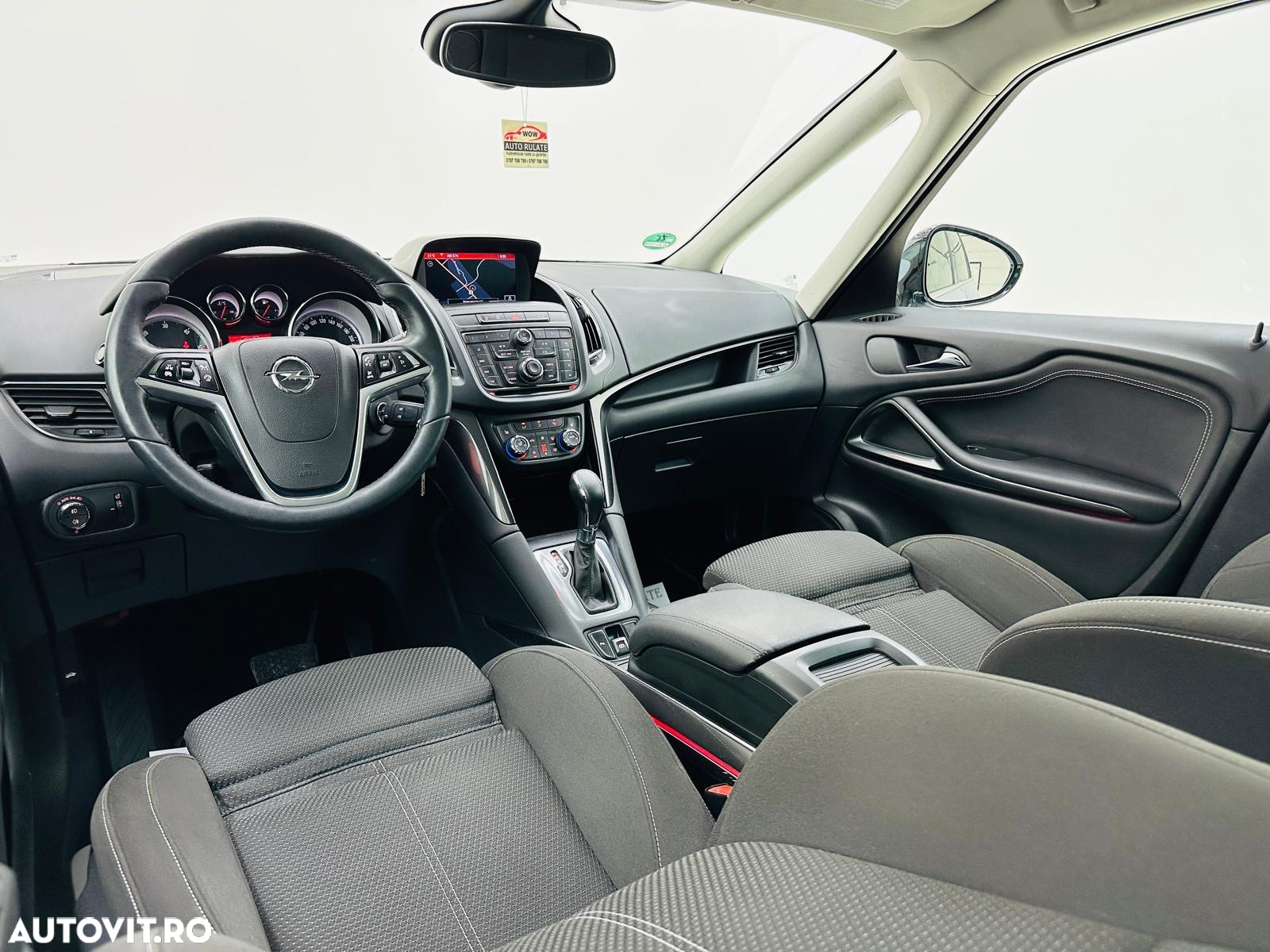 Opel Zafira - 26