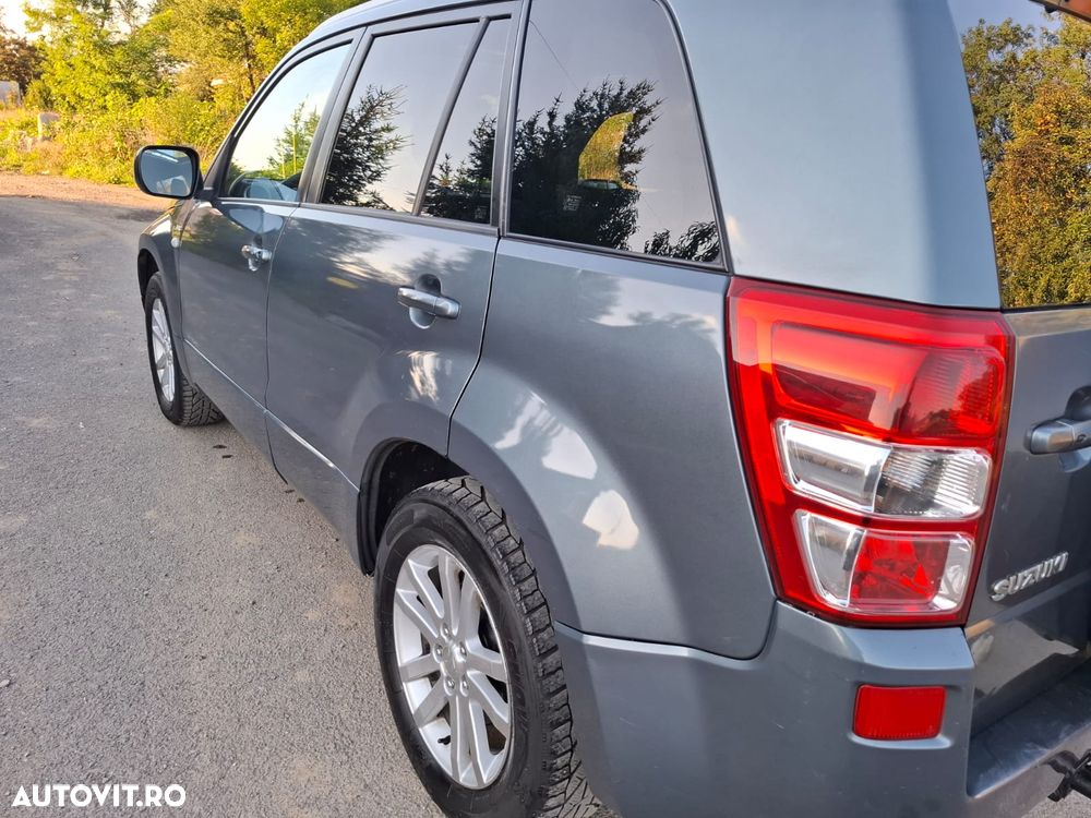 Suzuki Grand Vitara 1.9 DDiS Comfort DPF Limited - 9