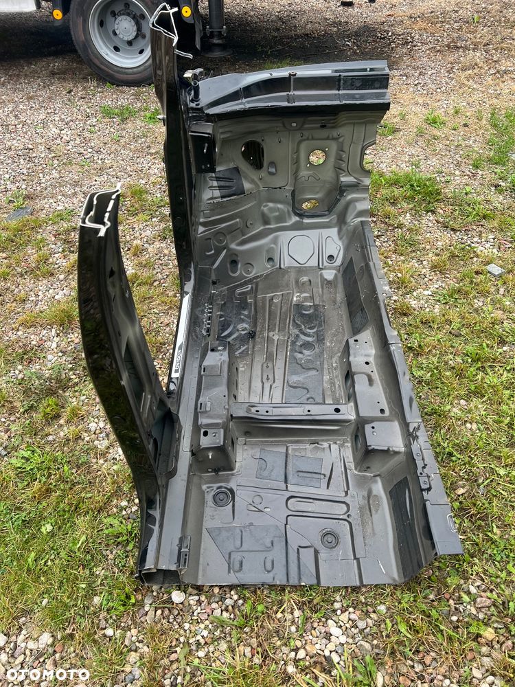 SKODA KODIAQ LIFT PRZEDNIA LEWA ĆWIARTKA POSZYCIE - 3