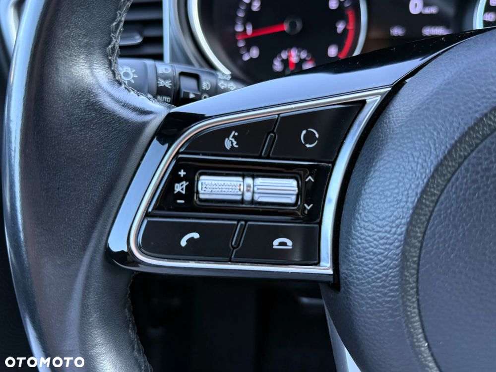 Kia Ceed 1.4 T-GDI M - 16
