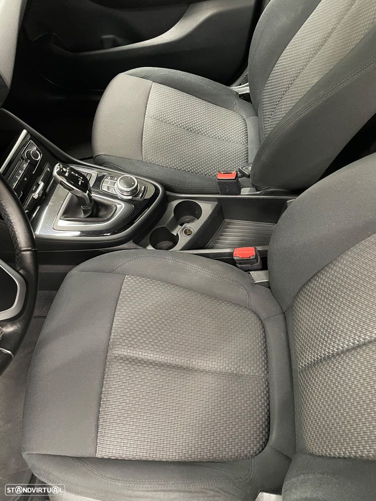 BMW 216 Active Tourer d Auto - 15