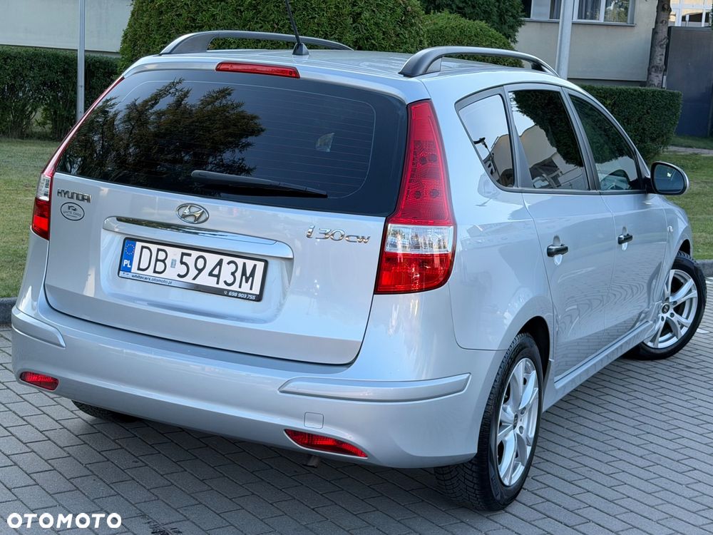 Hyundai i30 1.4 FIFA WM Edition - 30