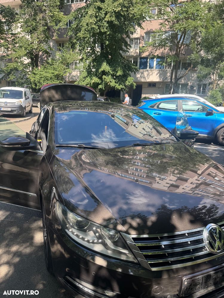 Volkswagen Passat CC - 1