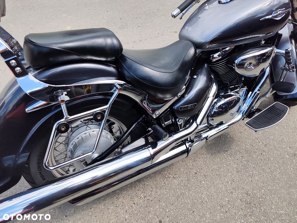 Suzuki VL 800 Volusia - Boulevard C50 - 12
