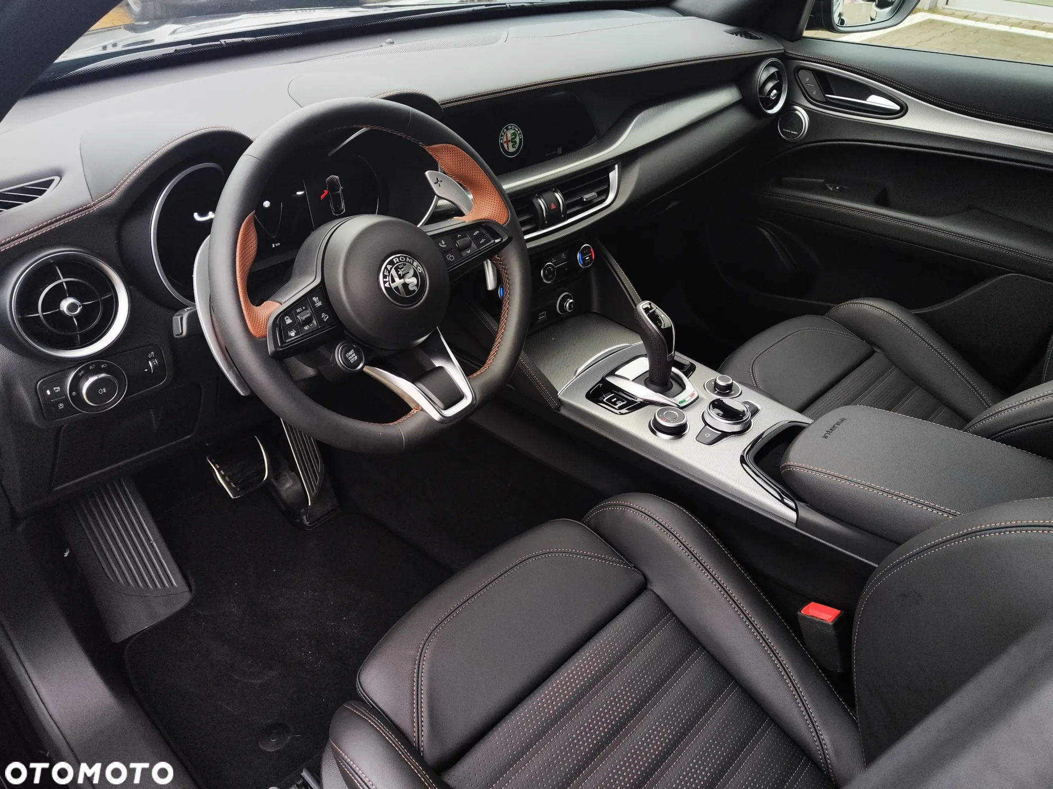 Alfa Romeo Stelvio 2.0 Turbo Intensa Q4 - 12
