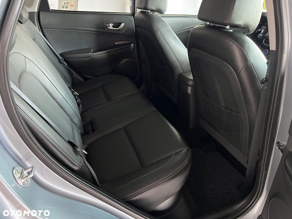 Hyundai Kona - 30