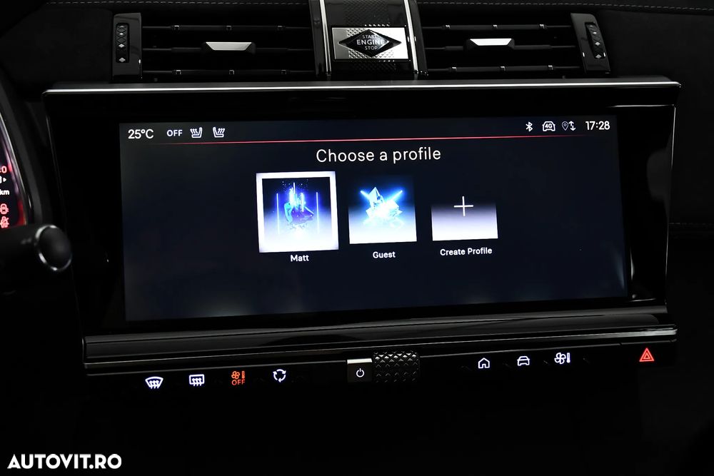 DS Automobiles DS 7 Crossback 225 PERFORMANCE LINE + - 39