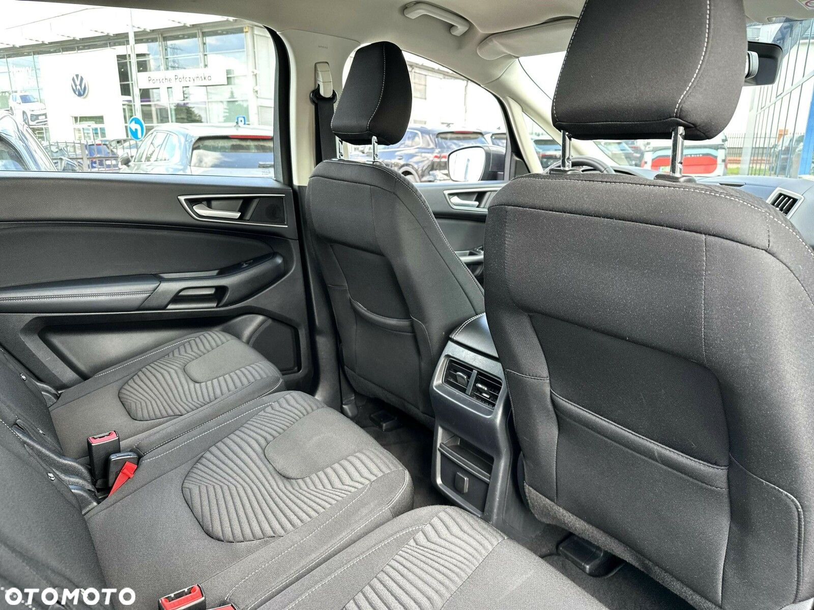 Ford S-Max - 21