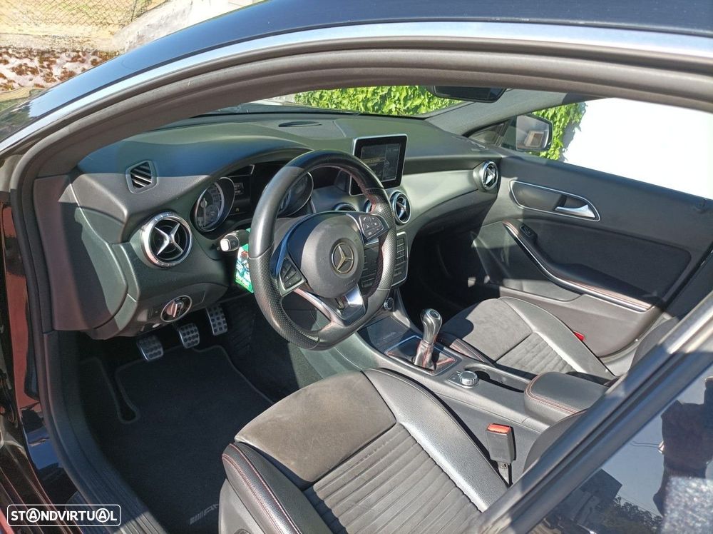 Mercedes-Benz CLA 200 d AMG Line - 9
