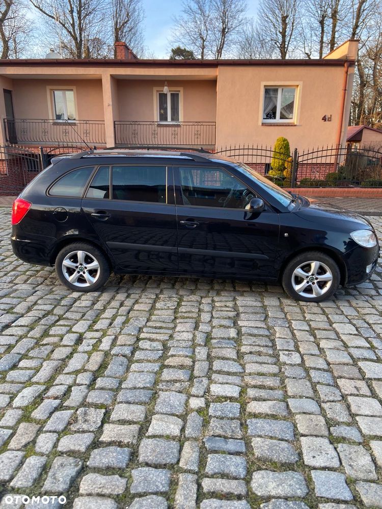 Skoda Fabia 1.4 MPI Cool Colour Edition - 3
