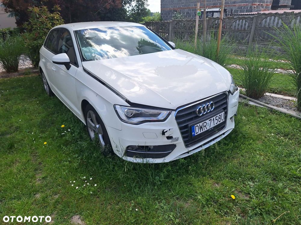 Audi A3 Sportback - 4