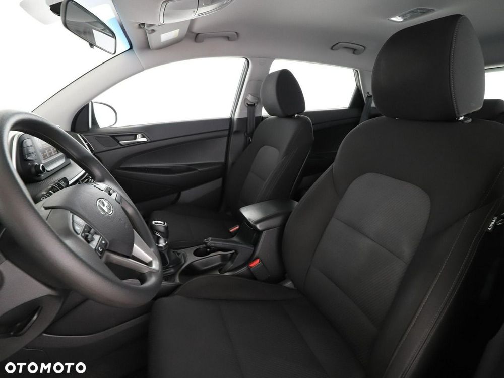 Hyundai Tucson 1.6 GDi 2WD Pure - 14