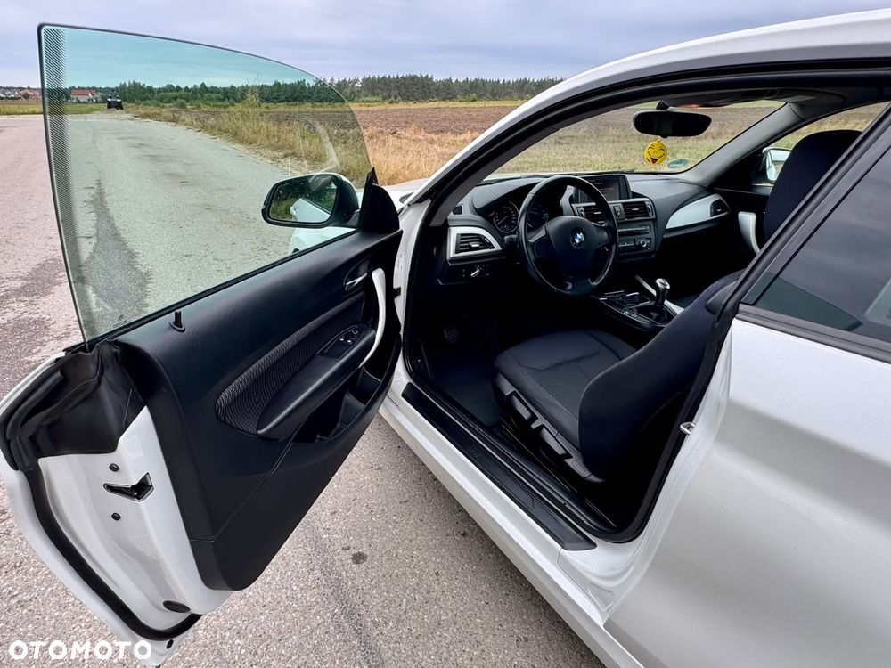 BMW Seria 1 116d - 31