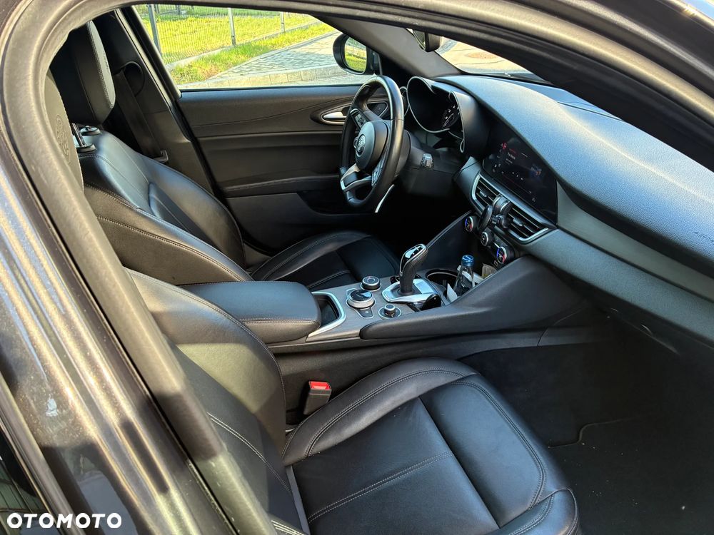 Alfa Romeo Giulia 2.0 Turbo TI Q4 - 2