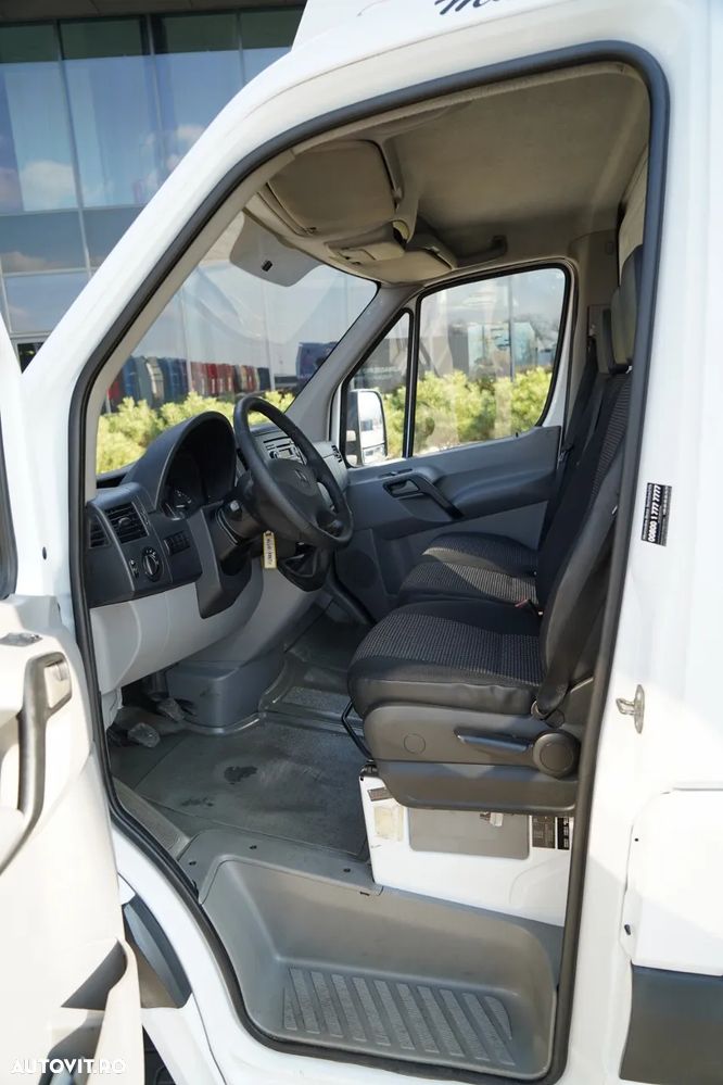 Mercedes-Benz SPRINTER 511 CDI / CONTAINER / DHOLLANDIA LIFT / TWIN / IMPORTAT - 25