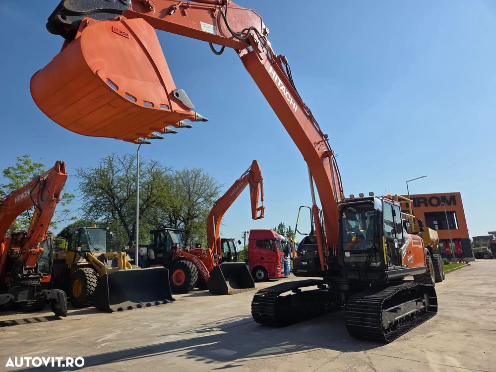 Hitachi ZX210LC-7, 2023, 3.088h, CUPLA RAPIDA, cupa NOUA 1,3mc, Masa operationala 23,4 tone, 3 camere, ad sapare 7m, 3 pompe hidr HITACHI, antifurt, ISUZU, ridica 13t, lant 90% ok, consum 12l/h, posibilitatea leasing 4 ani, CA NOU-PROMOTIE 109.900 Eur+Tva - 17