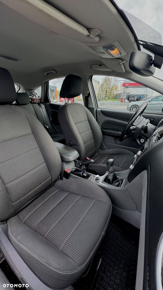 Ford Focus 2.0 16V Style - 10