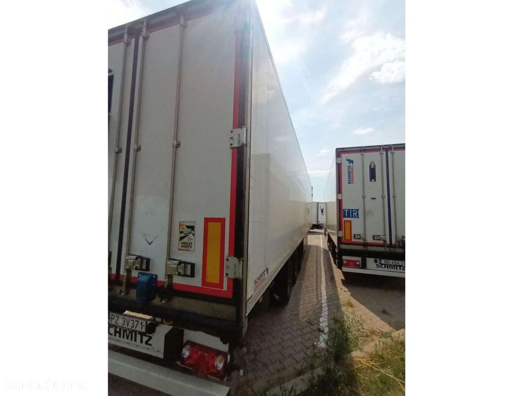 Schmitz Cargobull SKO FP 45 Carrier Vector 1550 - 6