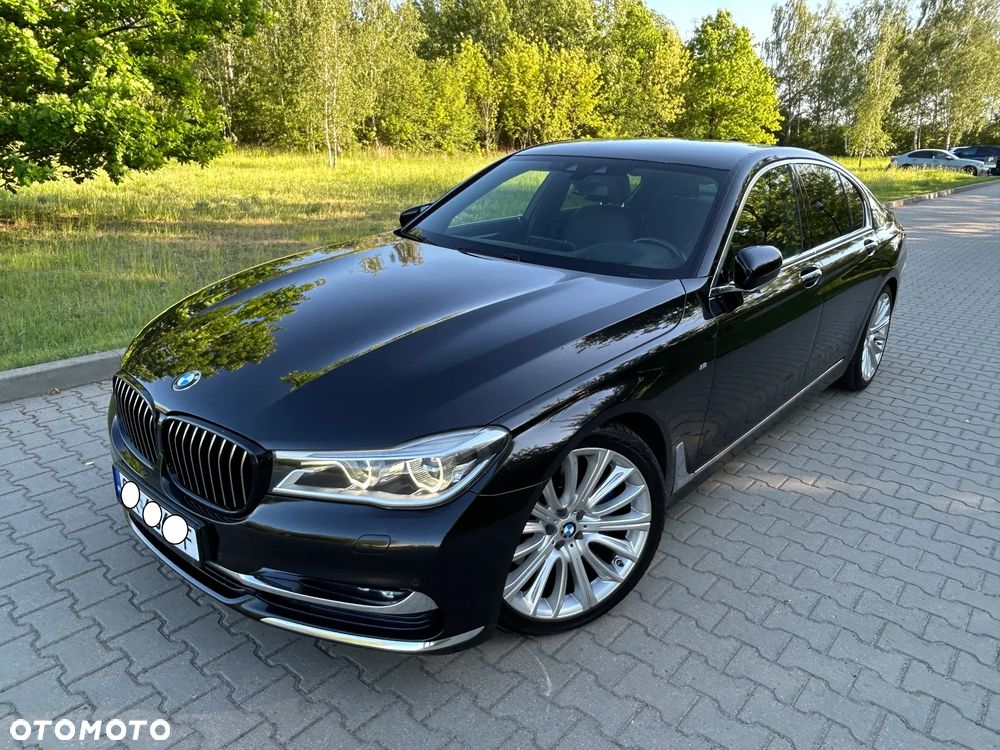 BMW Seria 7 740d xDrive - 17