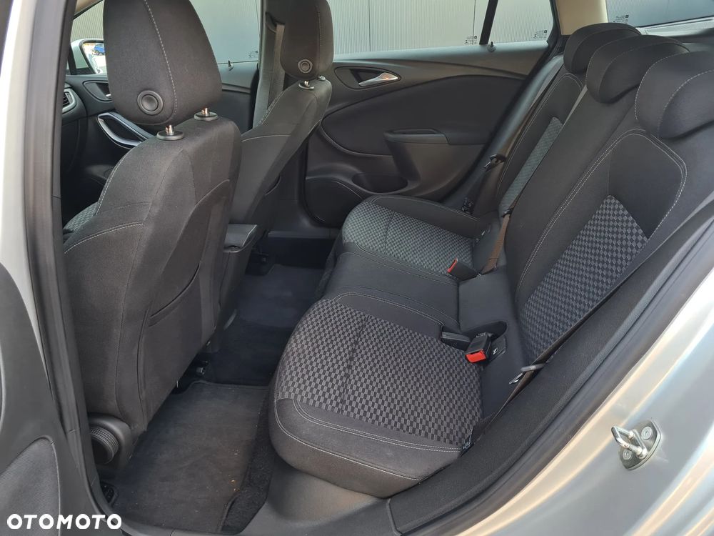 Opel Astra V 1.6 CDTI Enjoy - 18