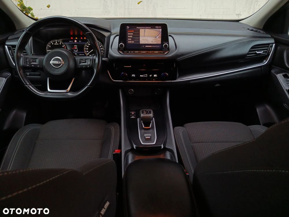 Nissan Qashqai - 10
