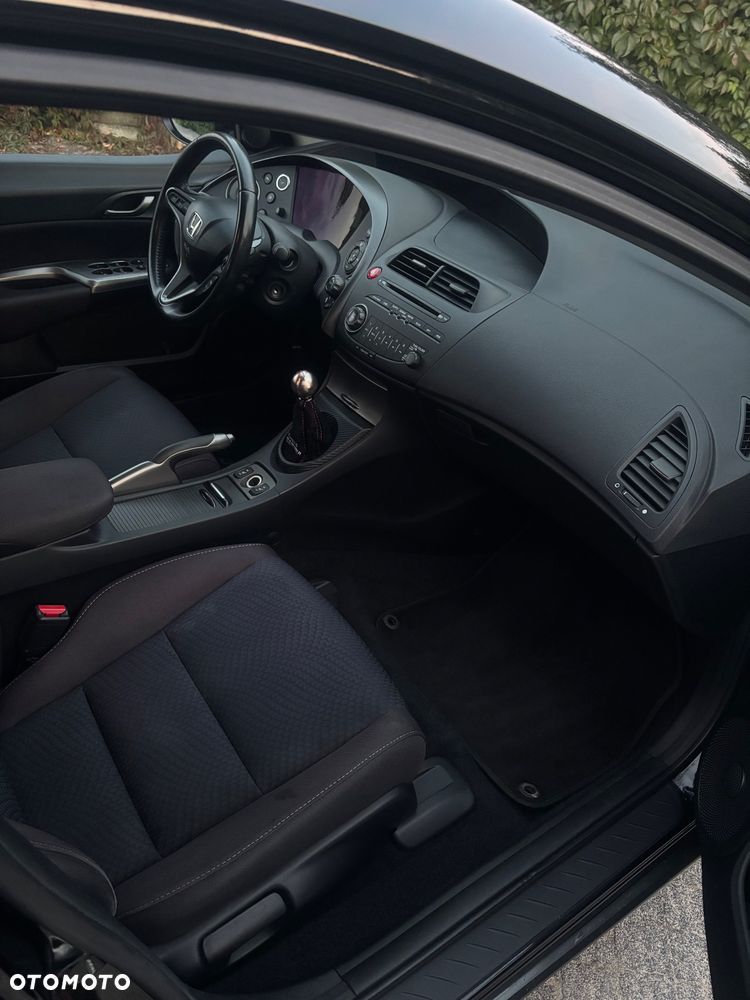 Honda Civic 1.8 Executive - 16