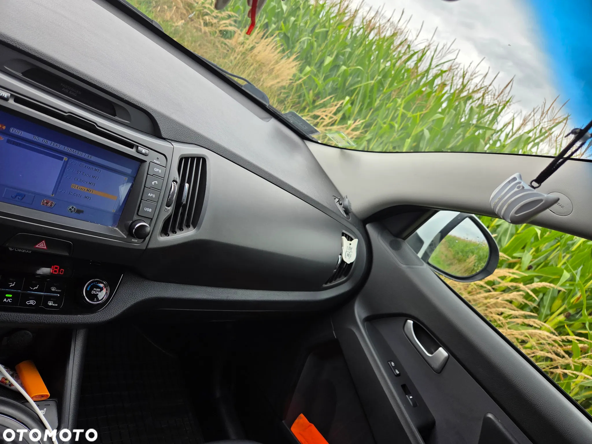 Kia Sportage 2.0 CRDI XL 2WD - 18