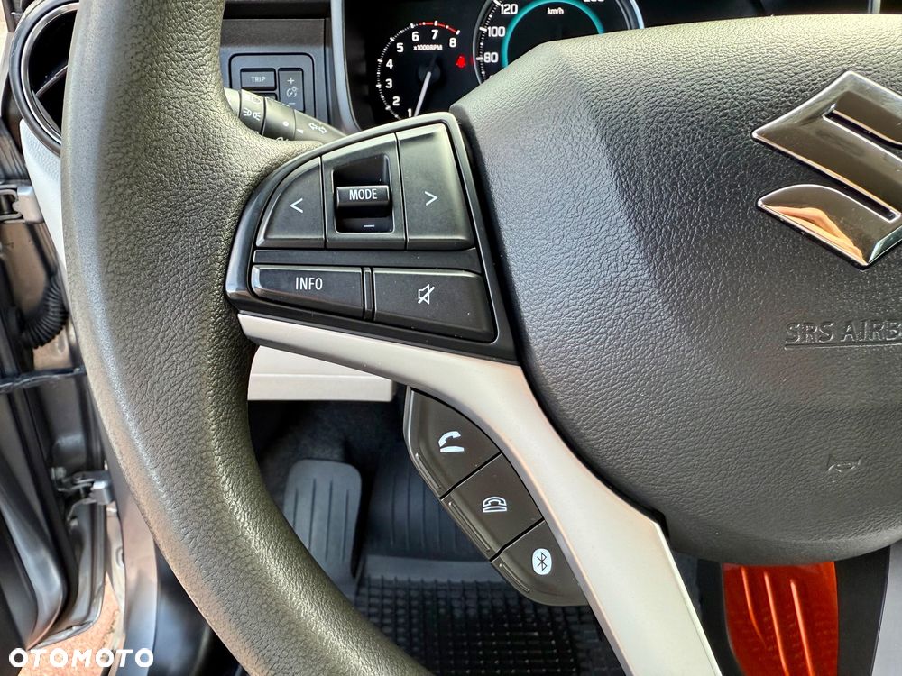 Suzuki Ignis 1.2 Premium AGS - 28