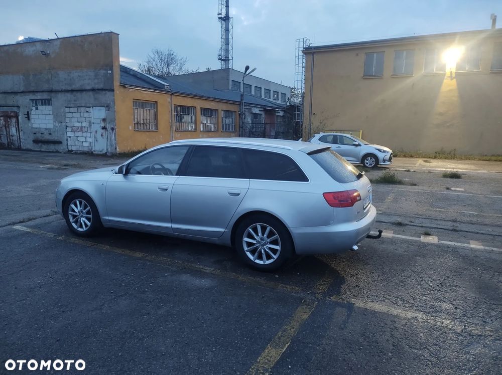 Audi A6 Avant 3.0 TDI DPF quattro tiptronic - 16