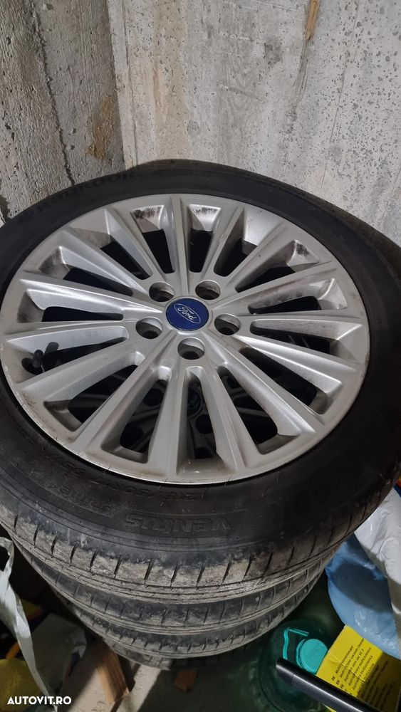 Ford Focus 1.5 TDCi Powershift Titanium - 23