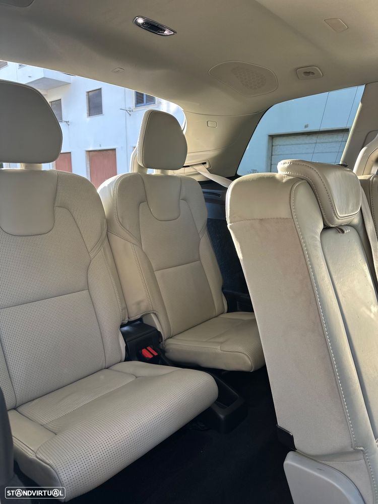 Volvo XC 90 - 18