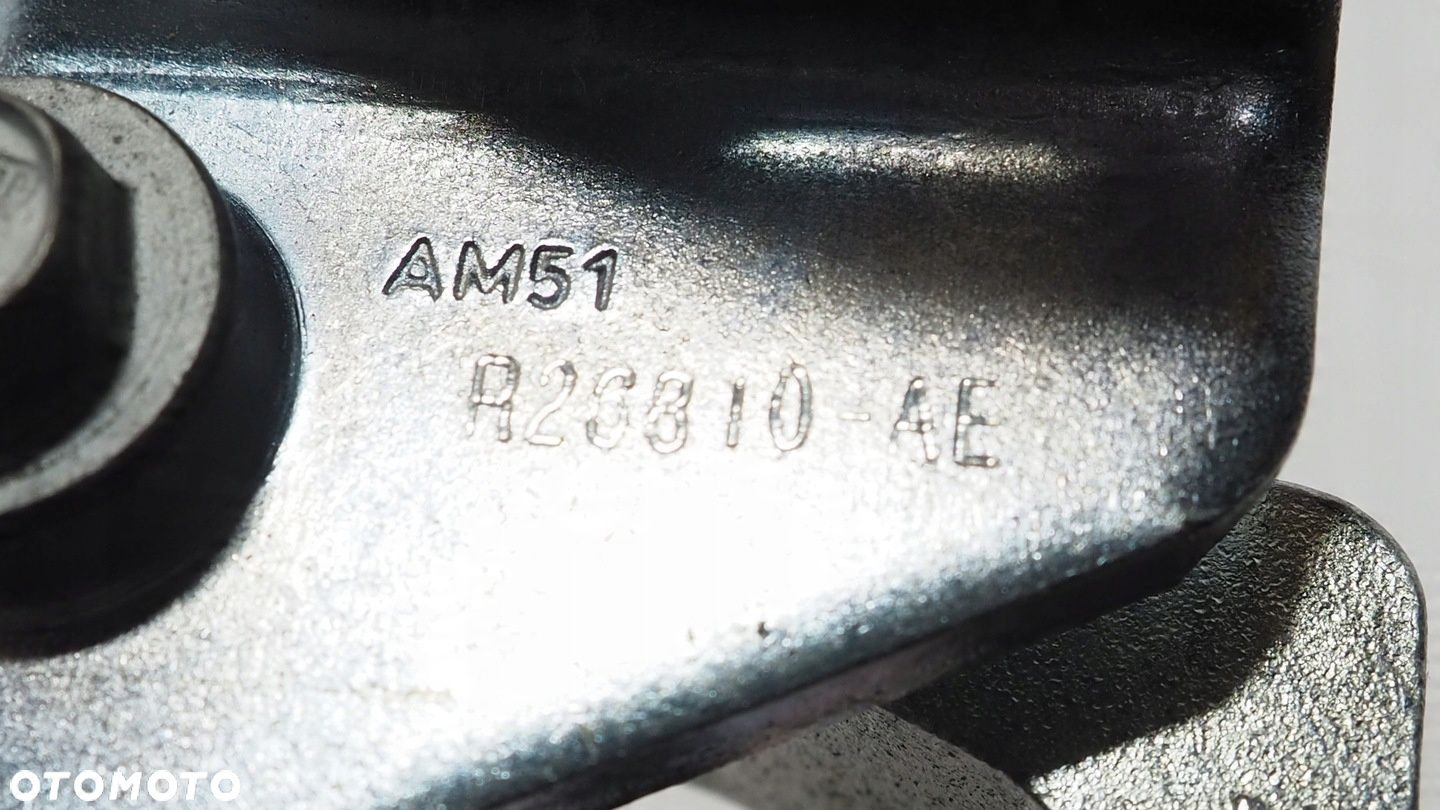 Ford Focus MK3 zawias drzwi prawy tył R26810-AE - 6