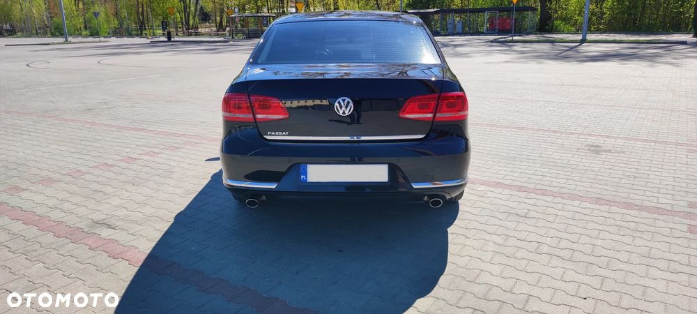 Volkswagen Passat 2.0 TDI 4Mot Highline DSG - 6