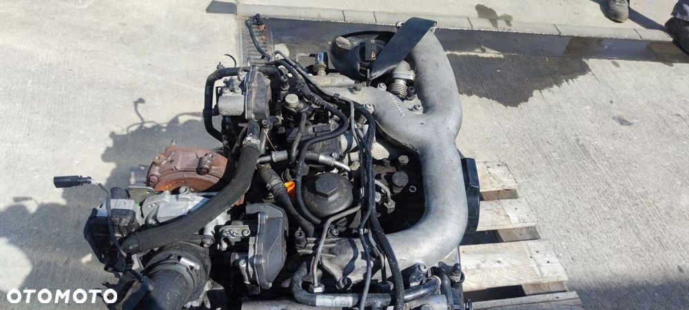 SILNIK AUDI A4 B8 A5 8T Q5 8R 3.0 TDI CAPA KOMPLET - 8