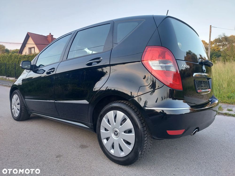Mercedes-Benz Klasa A 180 BlueEFFICIENCY Avantgarde - 6