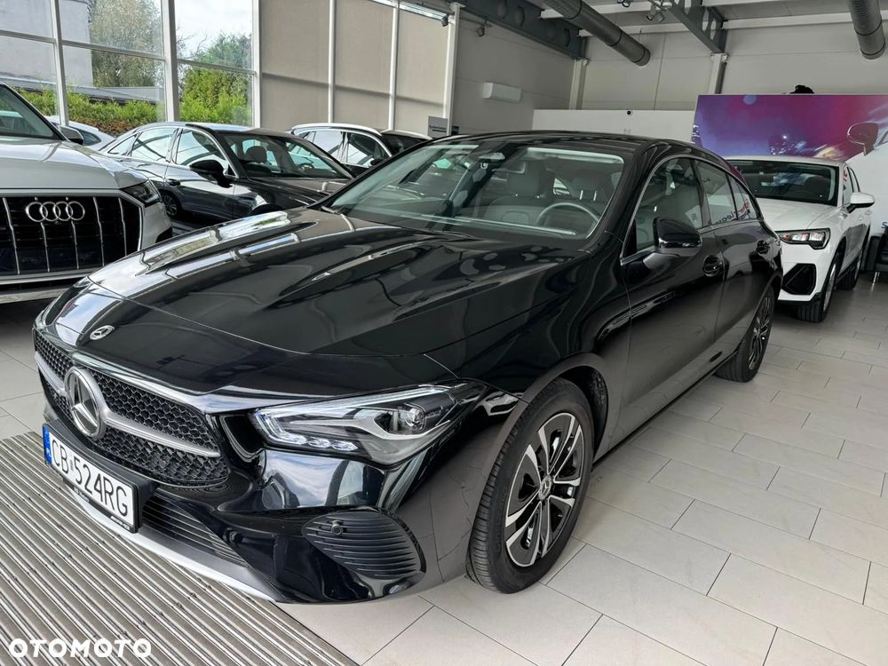 Mercedes-Benz CLA 180 d Progressive 8G-DCT - 15