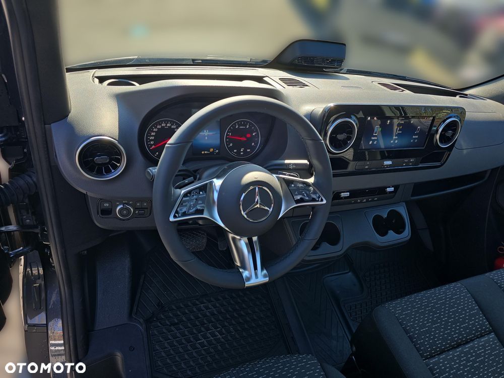 Mercedes-Benz Sprinter 319 CDI Long SELECT 9G-Tronic - 12