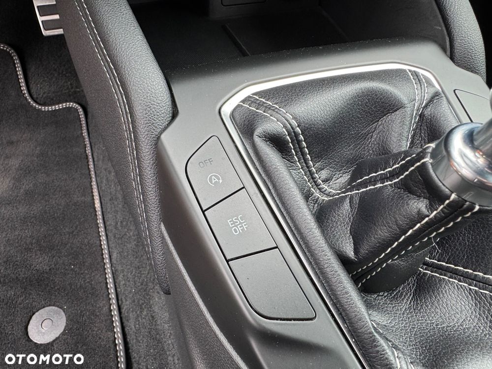 Ford Focus 2.3 EcoBoost S&S ST - 16