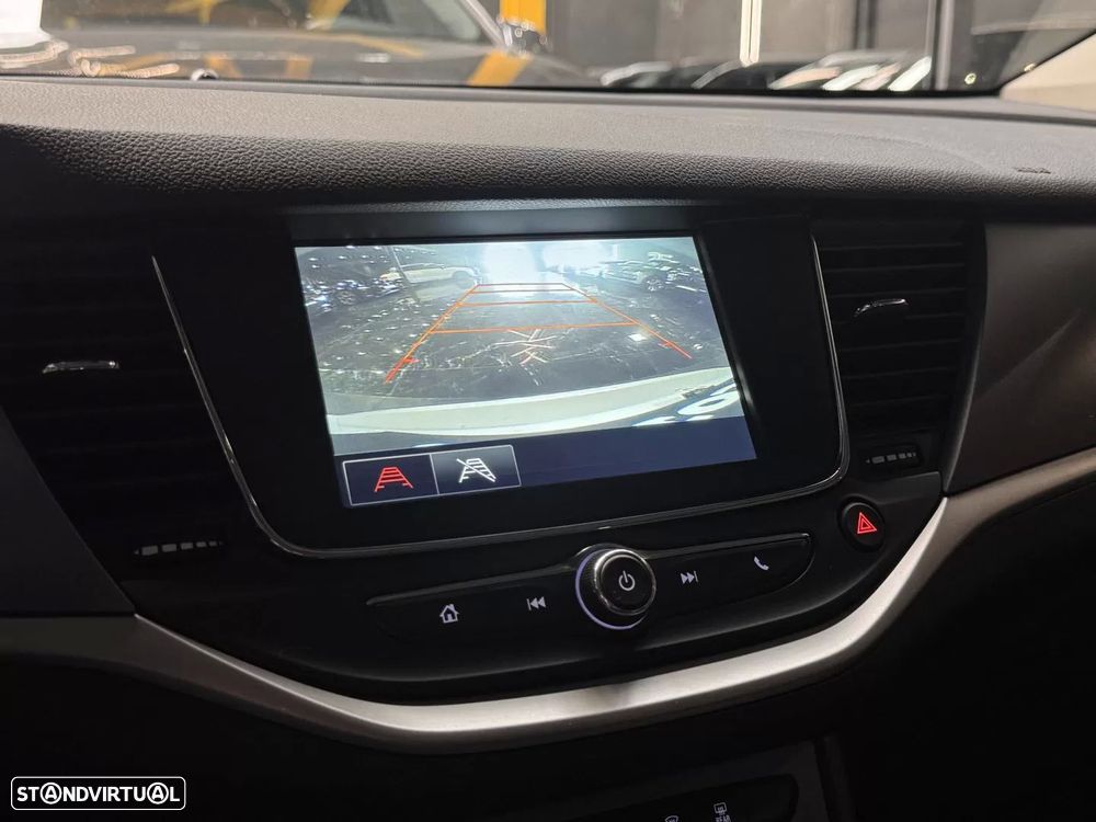 Opel Astra Sports Tourer 1.5 D Design & Tech S/S - 26