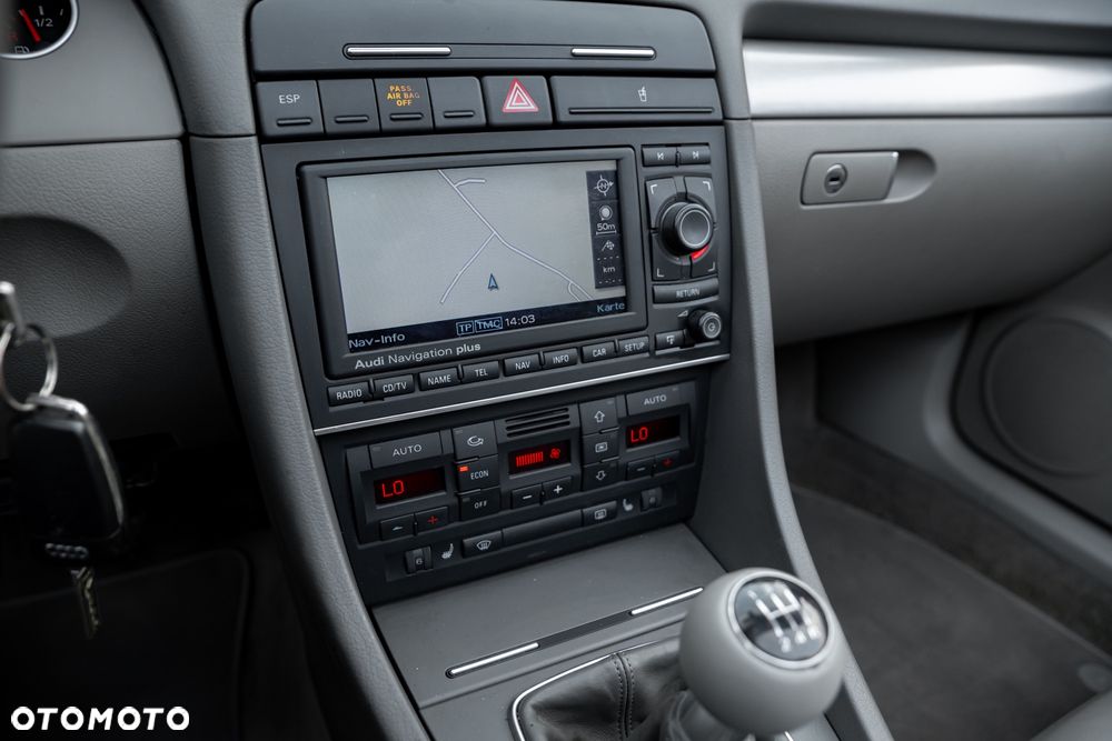 Audi A4 Cabrio 1.8 T - 25