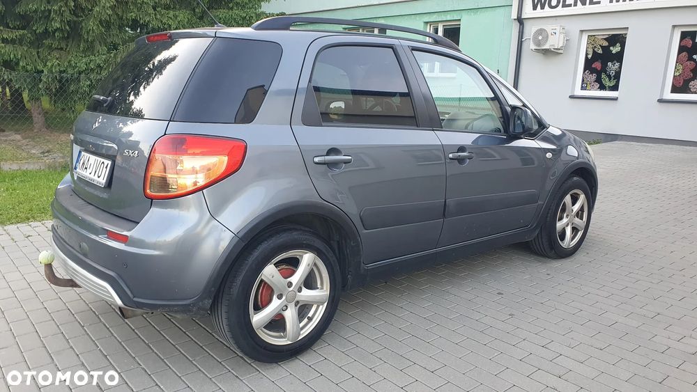 Suzuki SX4 1.6 VVT 4x2 Comfort - 16