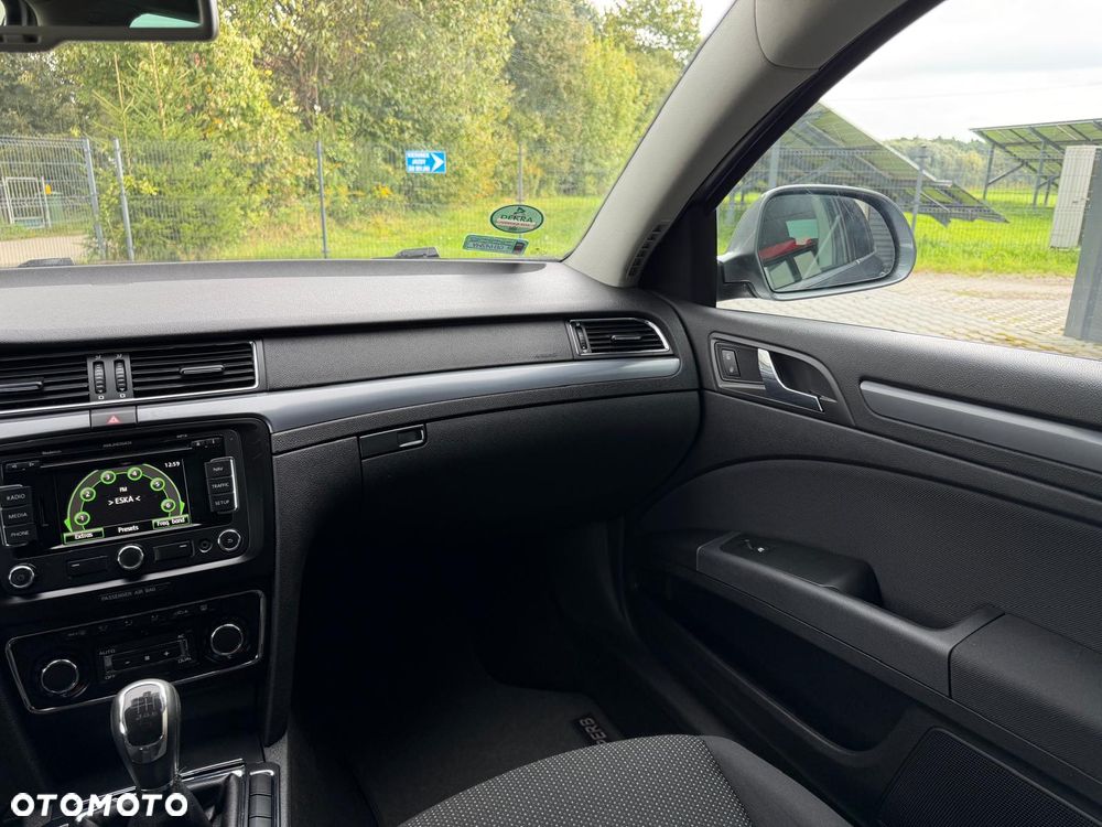 Skoda Superb 2.0 TDI Comfort - 14