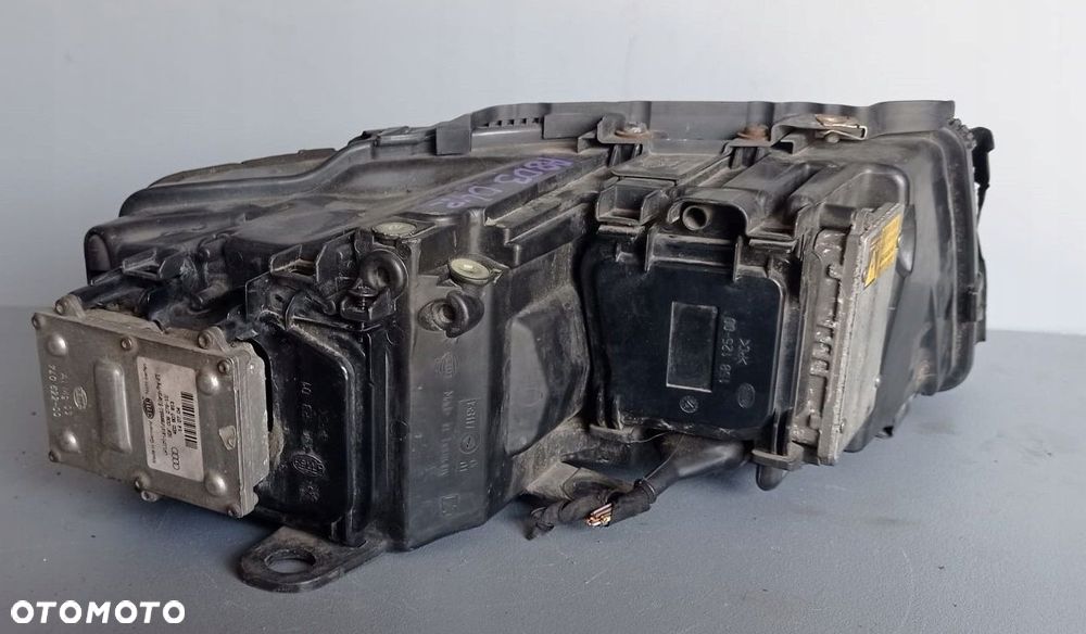 AUDI A8 D3 04R LAMPA LEWY PRZÓD XENON EU - 3